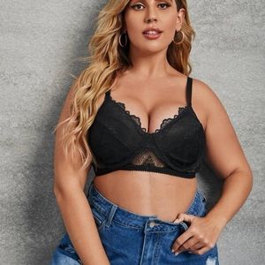 Shein Plus scallop Lace Underwire Bra